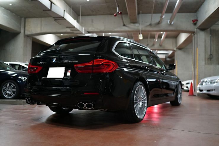 BMW　5シリーズ　G30　ツーリング　改造　カスタム　マフラー　ラッピング