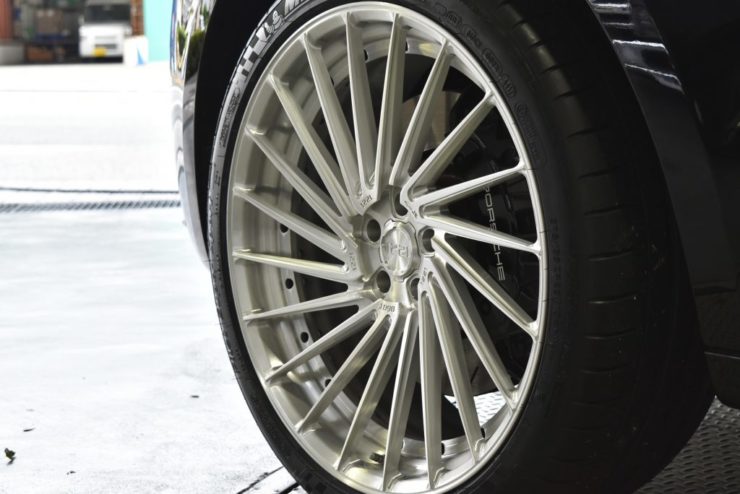 MACAN R5995