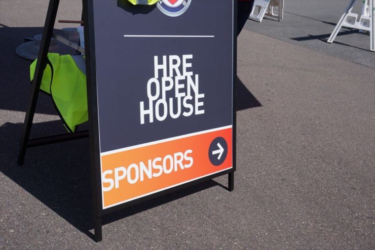HRE OPEHOUSE