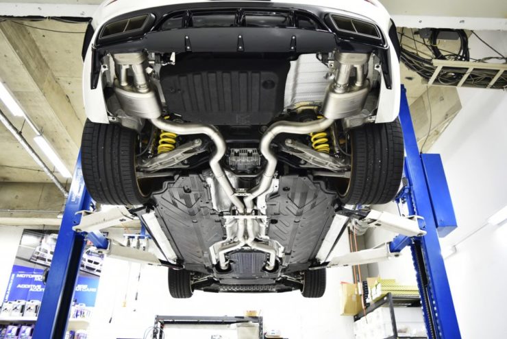 アクラポ　C63 エヴォリューション