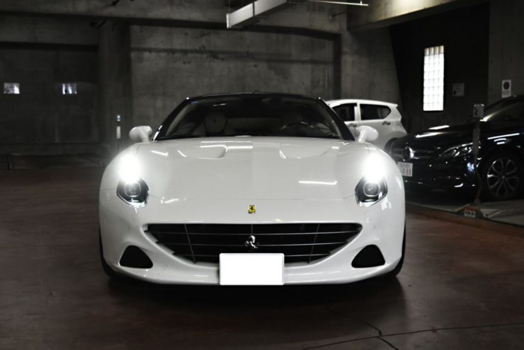 フェラーリ　カリフォルニアT　458　488　デイライトコントローラー　ローダウン　車高調整
