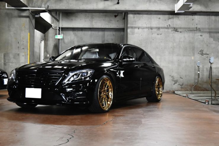 W222　Sクラス　S550　S63　ブラックアウト　エンブレムペイント　ローダウン