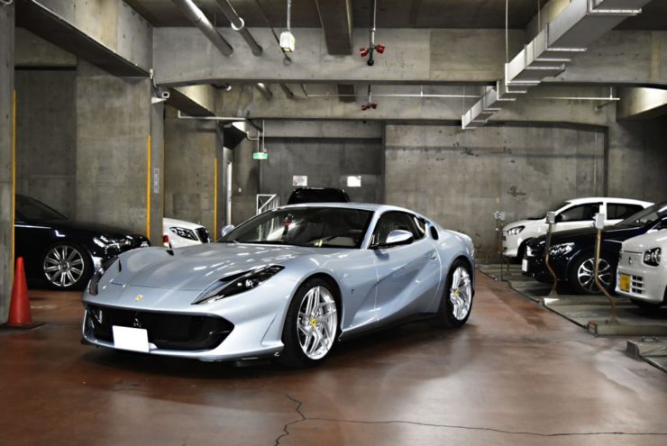 フェラーリ 812 ローダウン スペーサー EBM