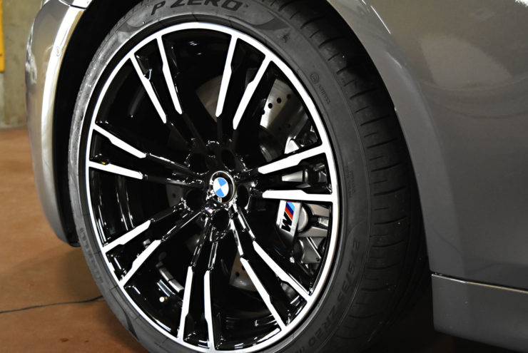 BMW　M5　F90　キャリパーペイント　ローダウン　HAS