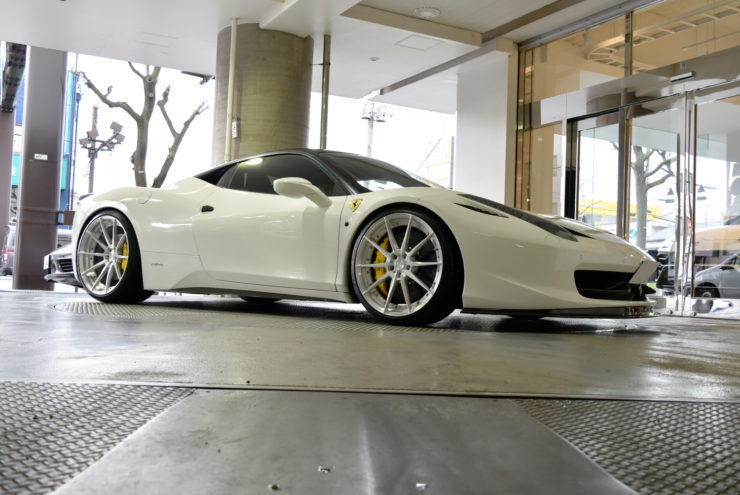 フェラーリ　カスタム　458