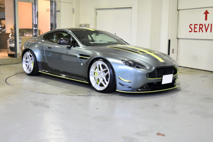 V12 VANTAGE AMR