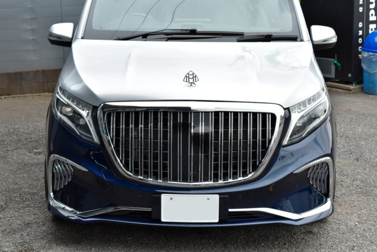 Vクラス　カスタム　MAYBACH Vバッハ　ツートン　エンブレム　マイバッハ