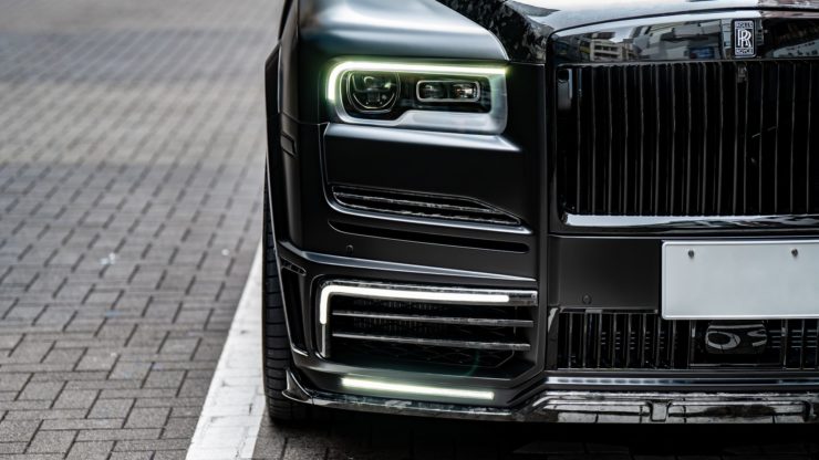 ＲollsRoyce Cullinan MANSORY ロールスロイス　カリナン　フルマンソリー　カスタム　ローダウン　ブラックアウト　マットブラック　24インチ　