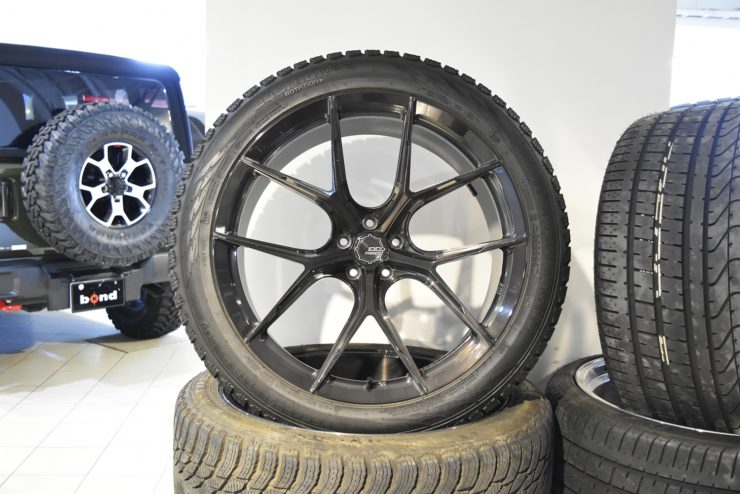 カリナン スタッドレス 中古ホイール 22インチ カスタム