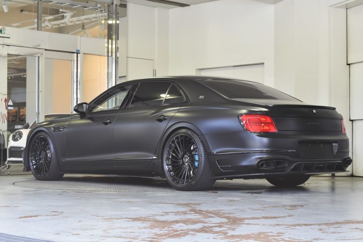フライングスパー　ベントレー　カスタム　フルラッピング　ラッピング　エアロ　ホイール　MANSORY　マンソリー　1221　