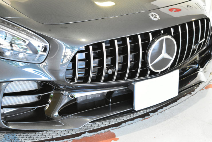 AMG GTR ローダウン　カスタム　ペイント　スペーサー　しぼ取り　ブラックアウト
