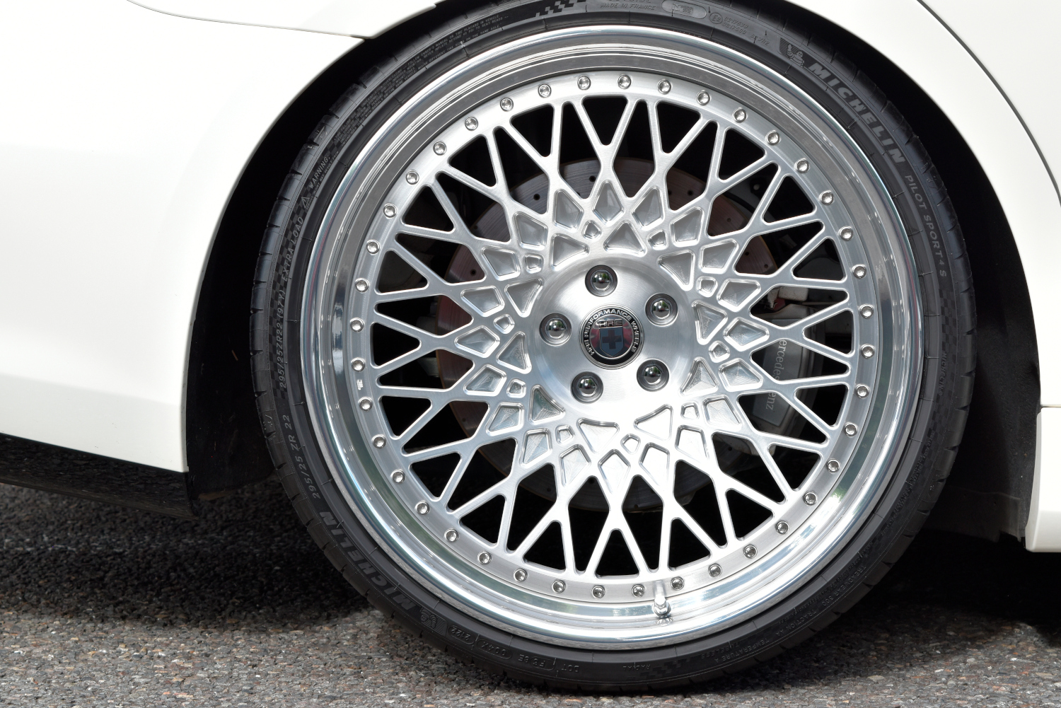 W223 カスタム　ローダウン　ﾎｲｰﾙ　HRE S400 トランクスポイラー　VINTAGE 501 22インチ