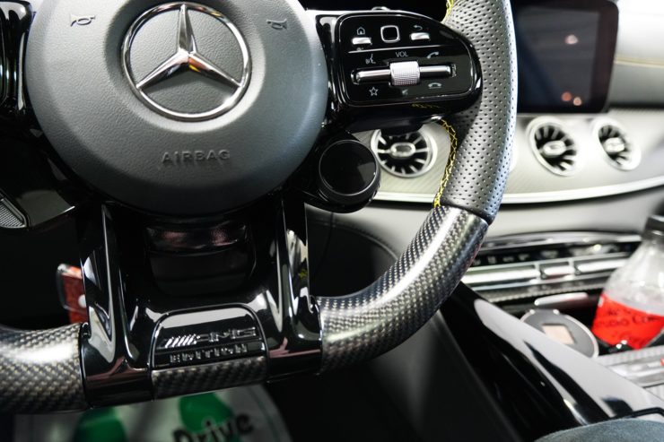 メルセデス　ベンツ　ステアリング　加工　X290　GT63S　AMG