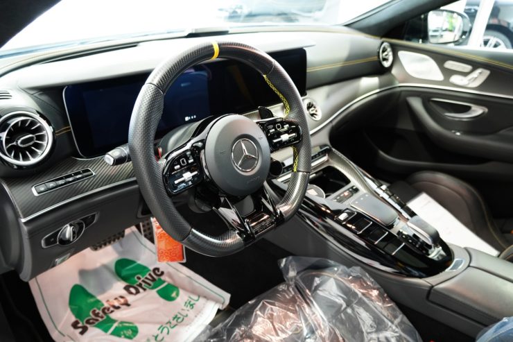 メルセデス　ベンツ　ステアリング　加工　X290　GT63S　AMG