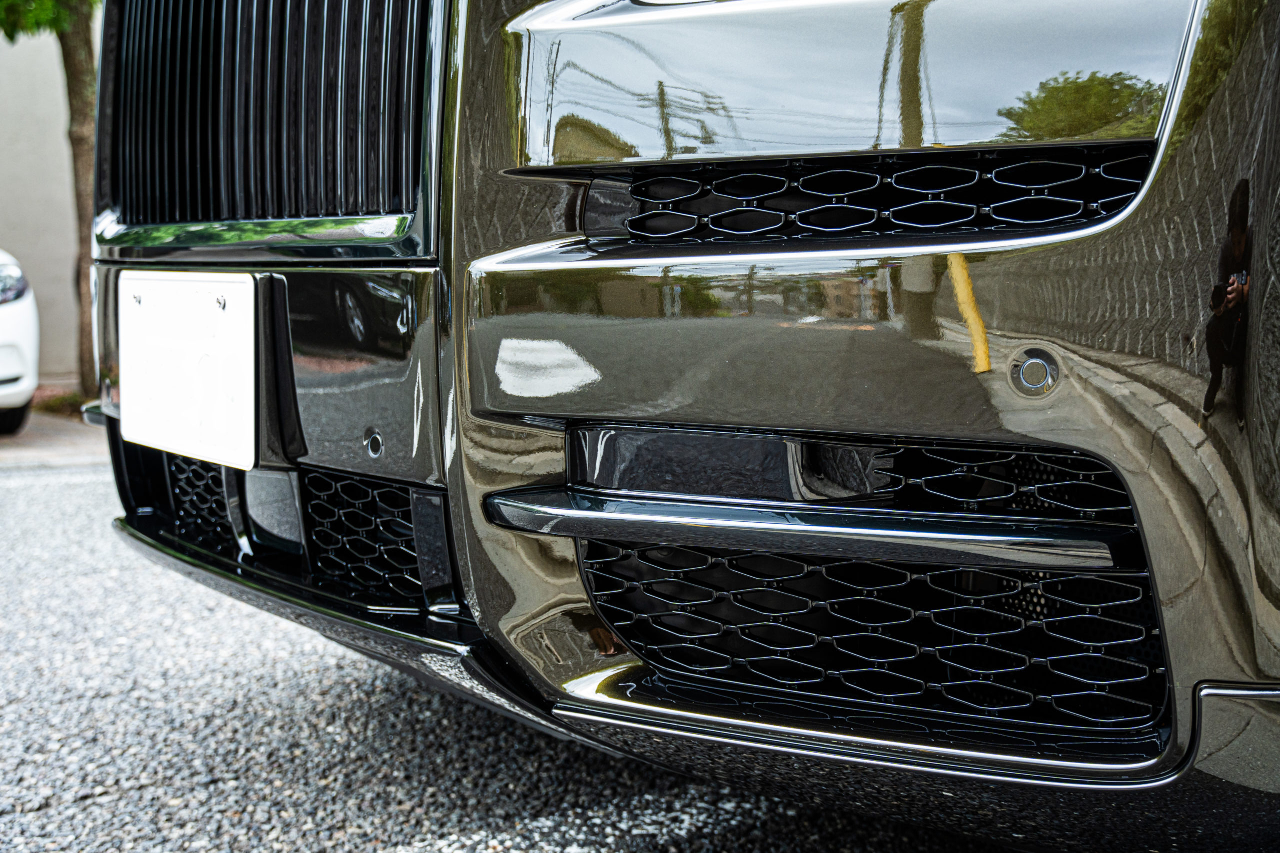 カリナン カスタム ブラッジバッジ ローダウン ホイール ペイント 低ダストパッド Cullinan RollsRoyce