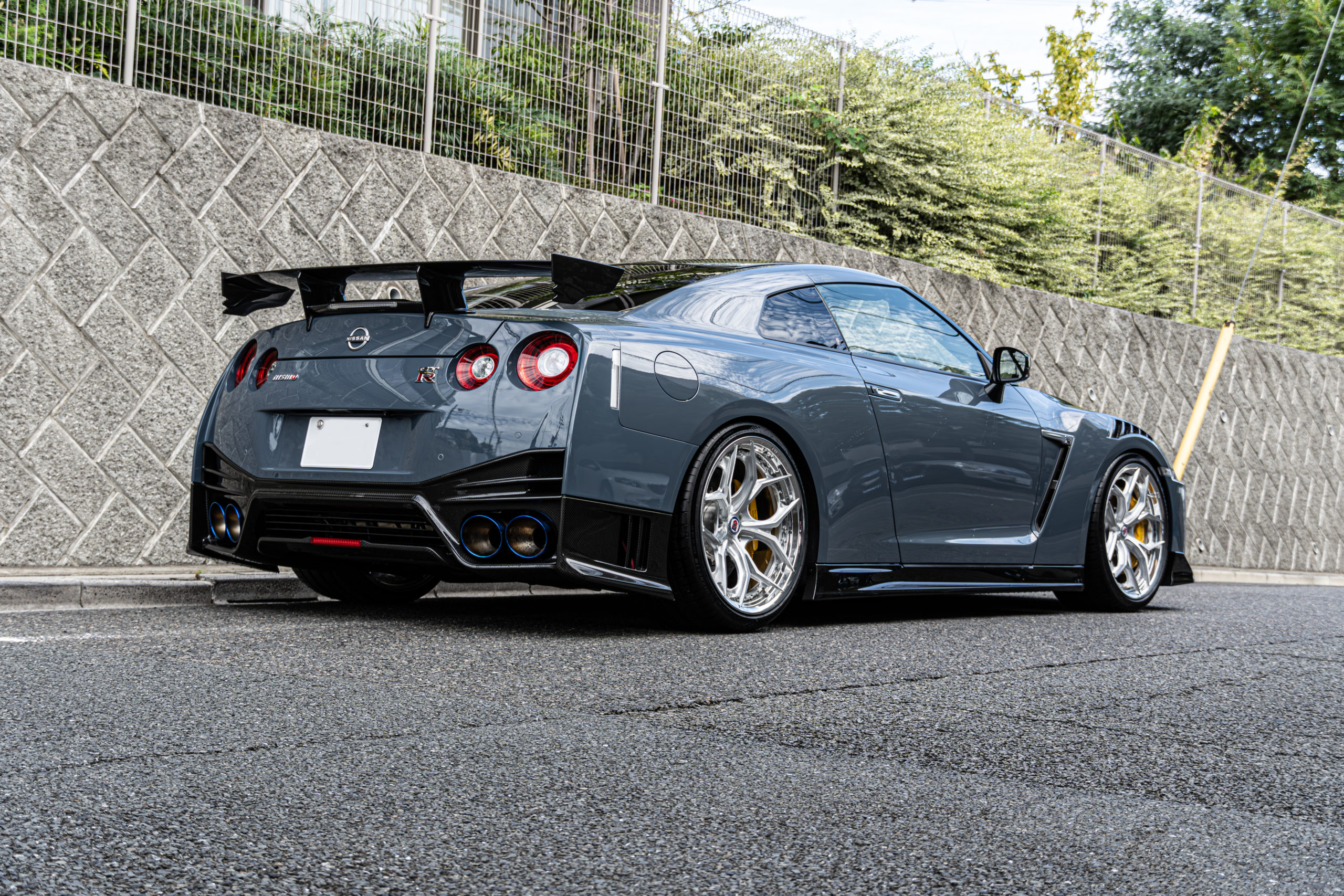 ニスモ 35GTR カスタム NISMO ローダウン HRE ロベルタ デジタルインナーミラー 812 21インチ
