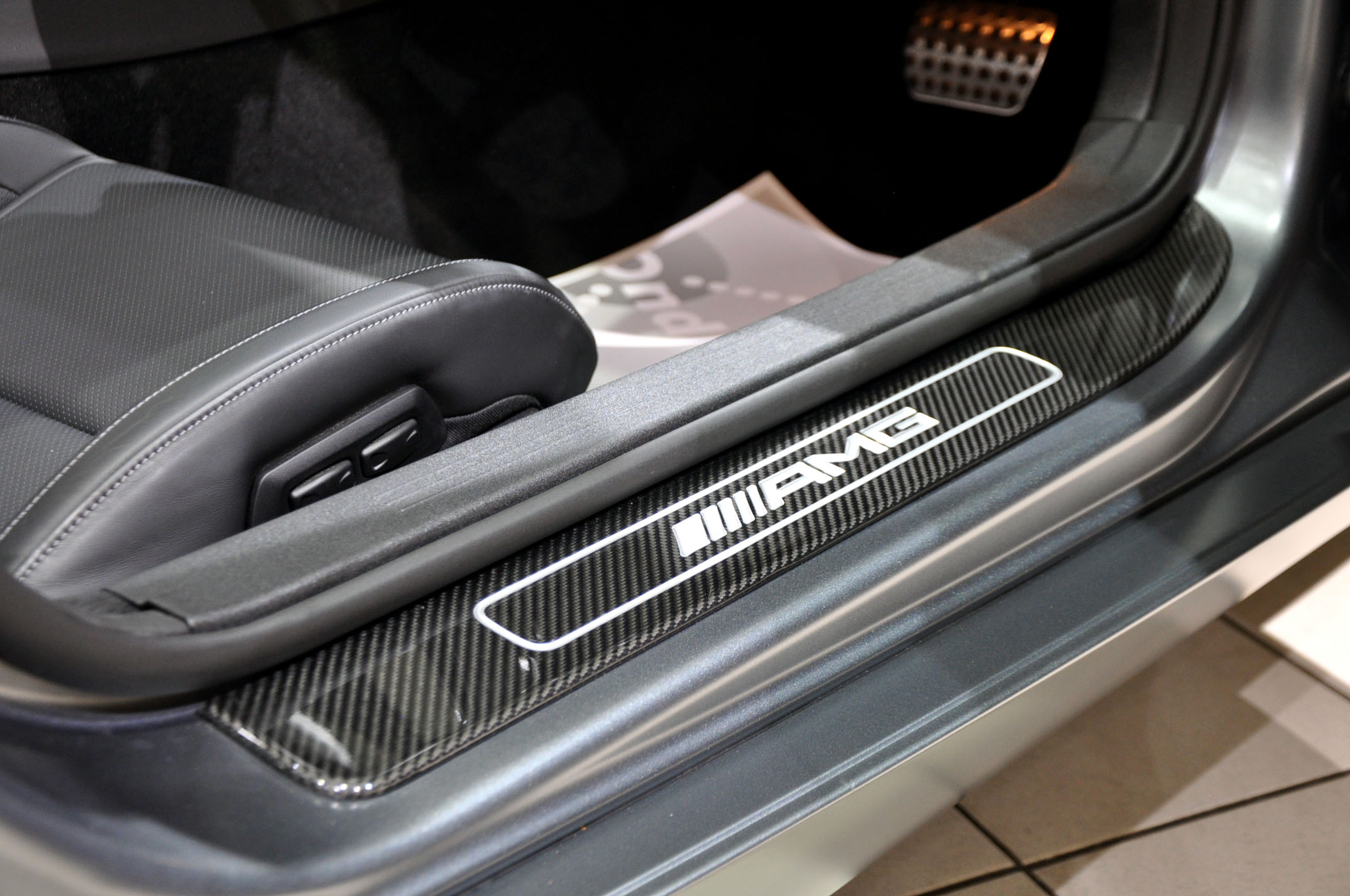 メルセデスAMG GT ロードスター パナメリカーナグリル 中古車 bond ボンド 東京