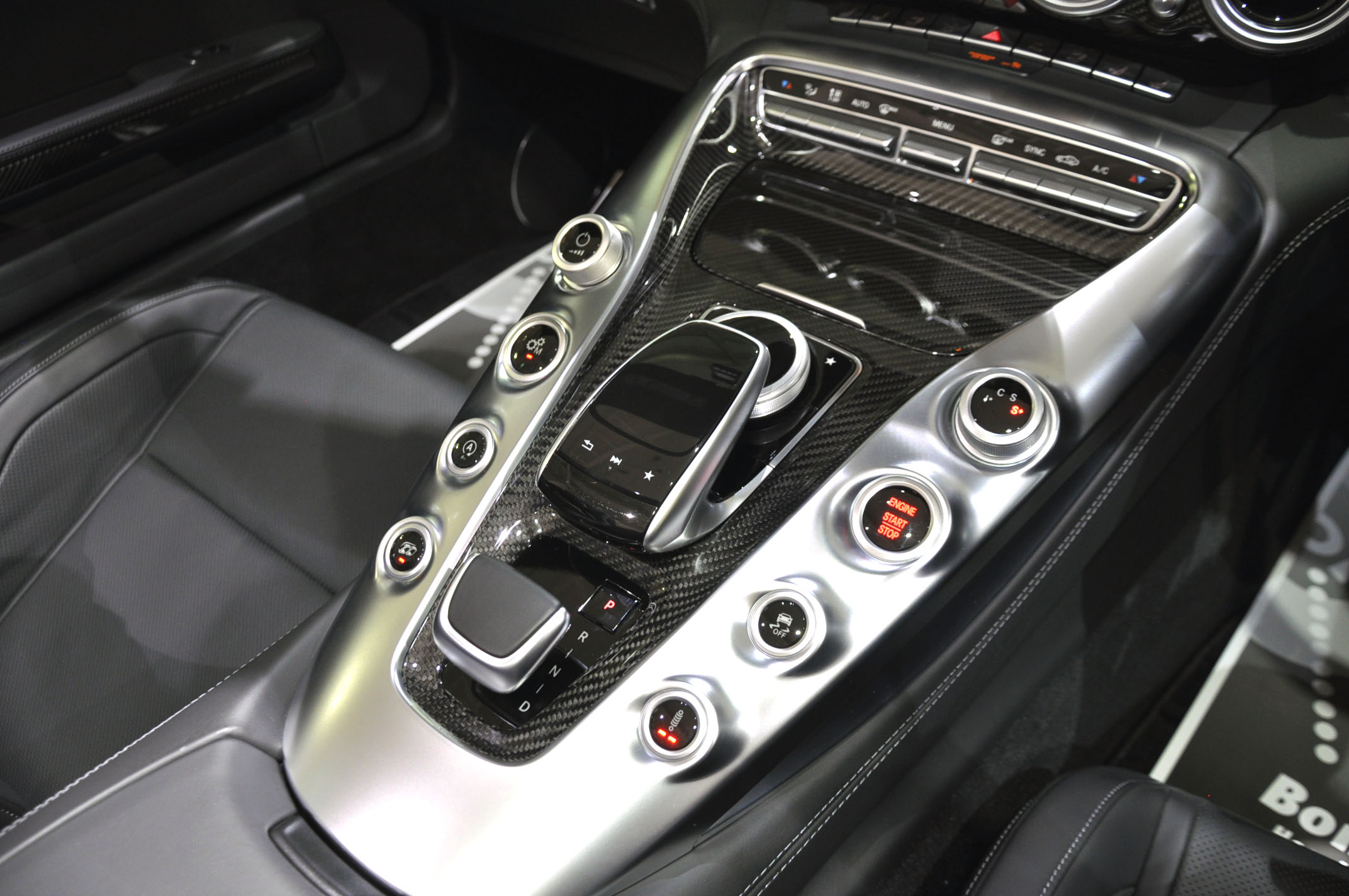 メルセデスAMG GT ロードスター パナメリカーナグリル 中古車 bond ボンド 東京