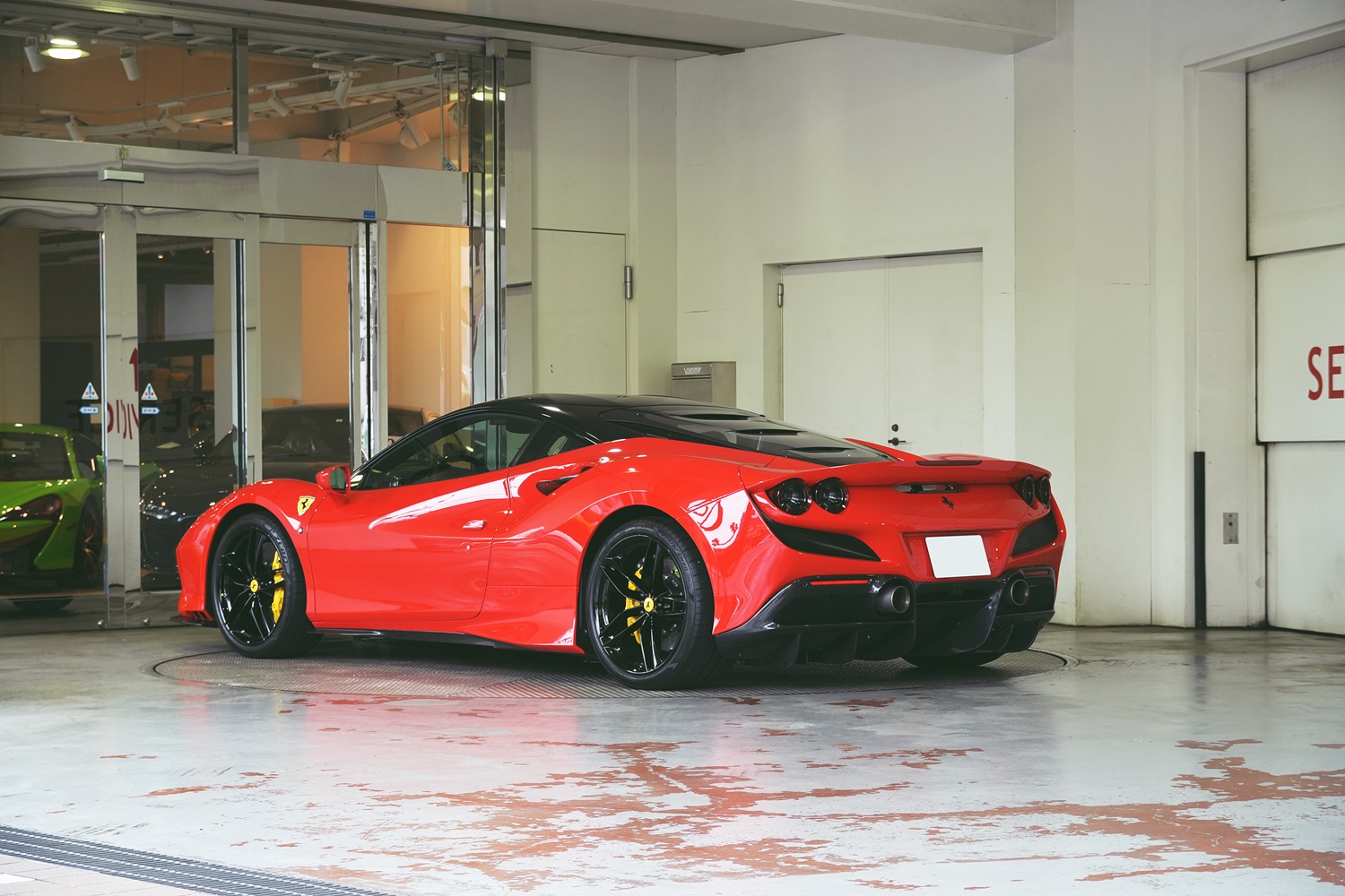 Ferrari F8 ローダウン 純正車高調 スペーサー カスタム