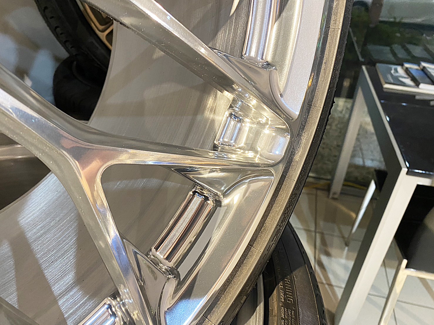 PORSCHE パナメーラ ホイール 中古 アメ鍛 HRE カスタム