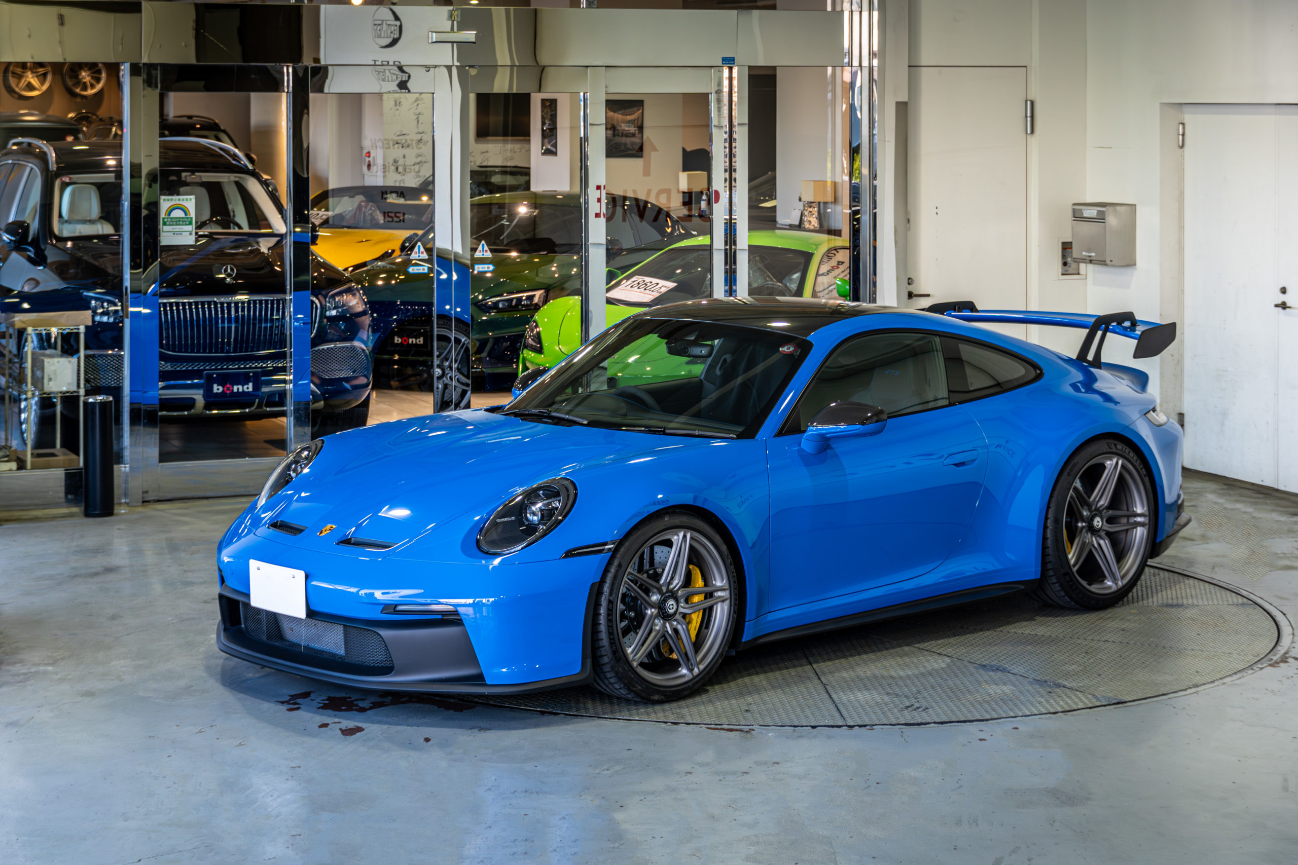 992 GT3 ホイール HRE シャークブルー M/T AKRAPOVIC チタン カーボン P107SC
