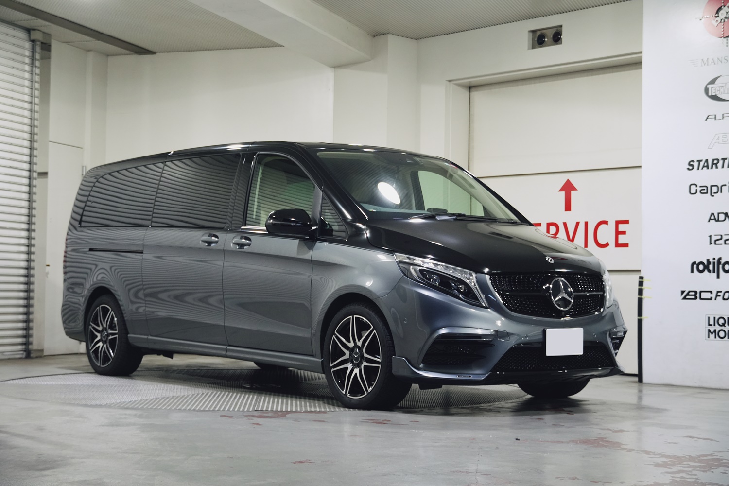 W447 Vクラス V220d カスタム エアロ BRABUS フロントリップ LARTE リアバンパー ラッピング