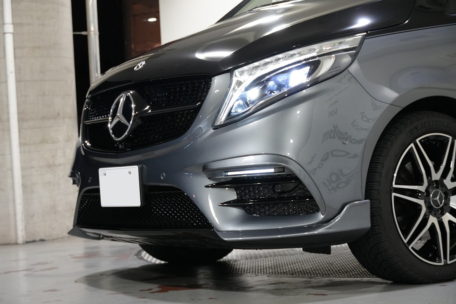 W447 Vクラス V220d カスタム エアロ BRABUS フロントリップ