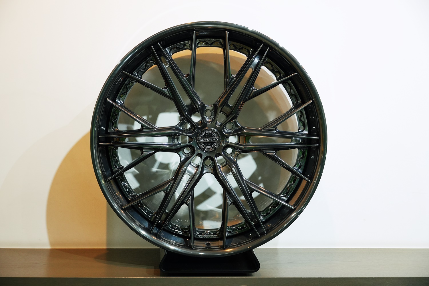 bond　ボンド東京　ホイール　カスタム　アメ鍛　MV FORGED　LEXUS　24インチ