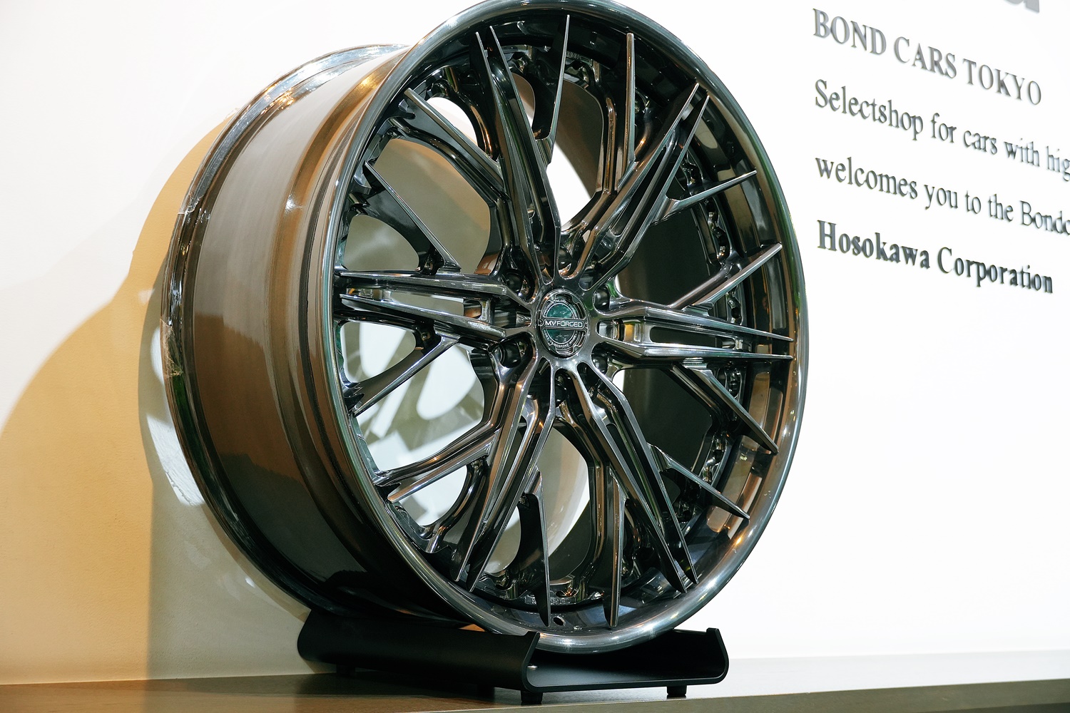 bond　ボンド東京　ホイール　カスタム　アメ鍛　MV FORGED　LEXUS　24インチ