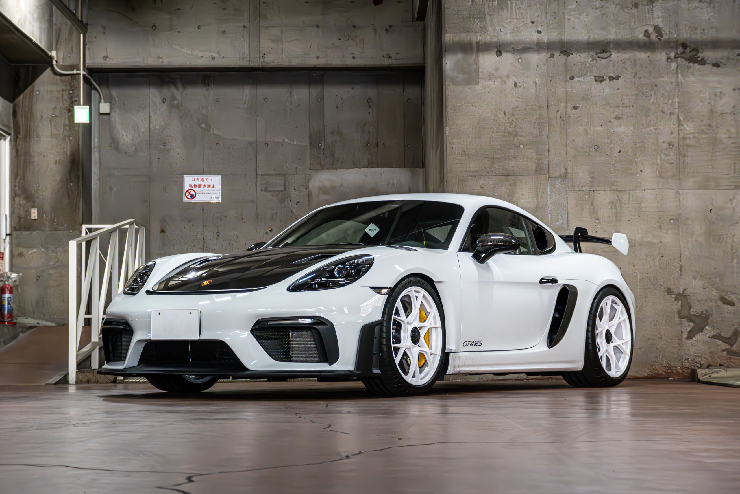 GT4RS カスタム　ローダウン　ラッピング　ペイント　PCCB カーボン　ホイールペイント