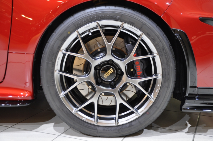 TOYOTA GR YARIS GRMN サーキットパッケージ BBS brembo KW EVENTURI カスタム ドレスアップ bond ボンド 東京 輸入車 国産車 販売 買取 スポーツカー