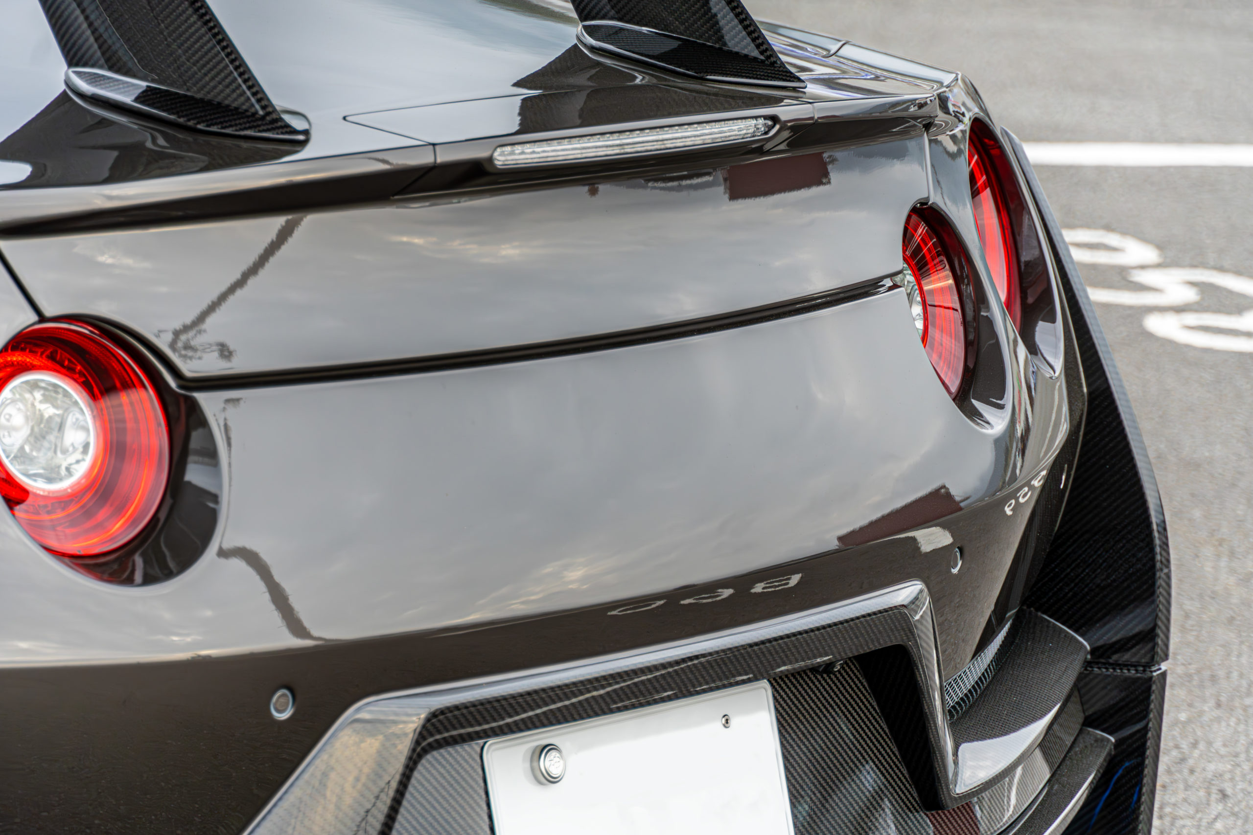 R35 GTR NISMO カスタム　フルラッピング　INOZETEK タングステングレー　1886 FORGED 21インチ　ロベルタ　