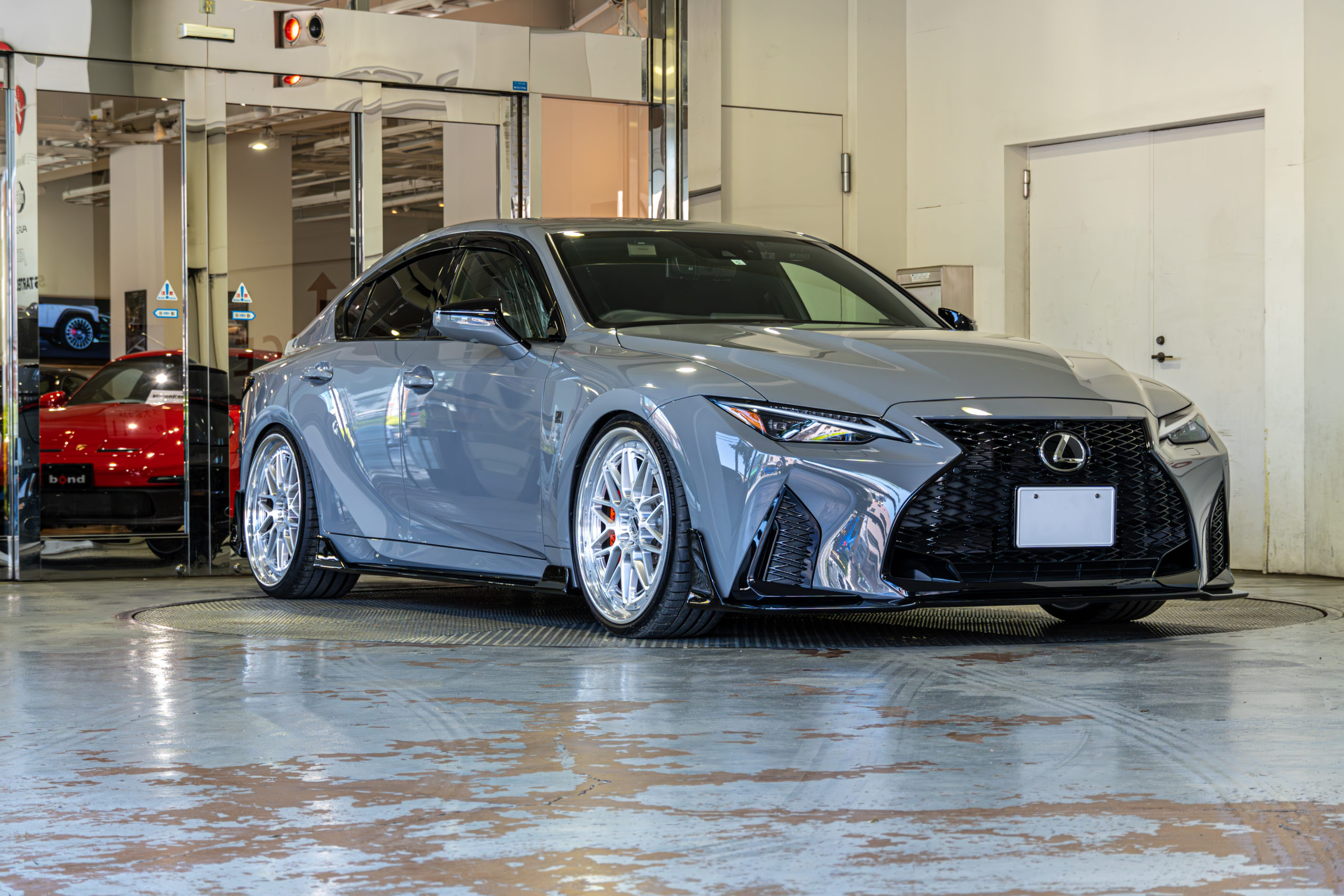 レクサス IS500 カスタム FSPORT LEXUS MV FORGED アーティシャンスピリッツ ローダウン