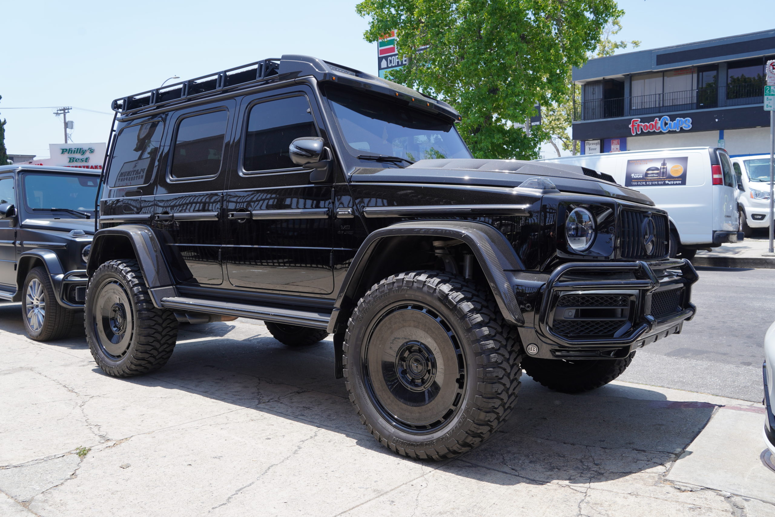 プラチナムモータースポーツ 4×4　GHOST WAIDESTAR URUS MAYBACH