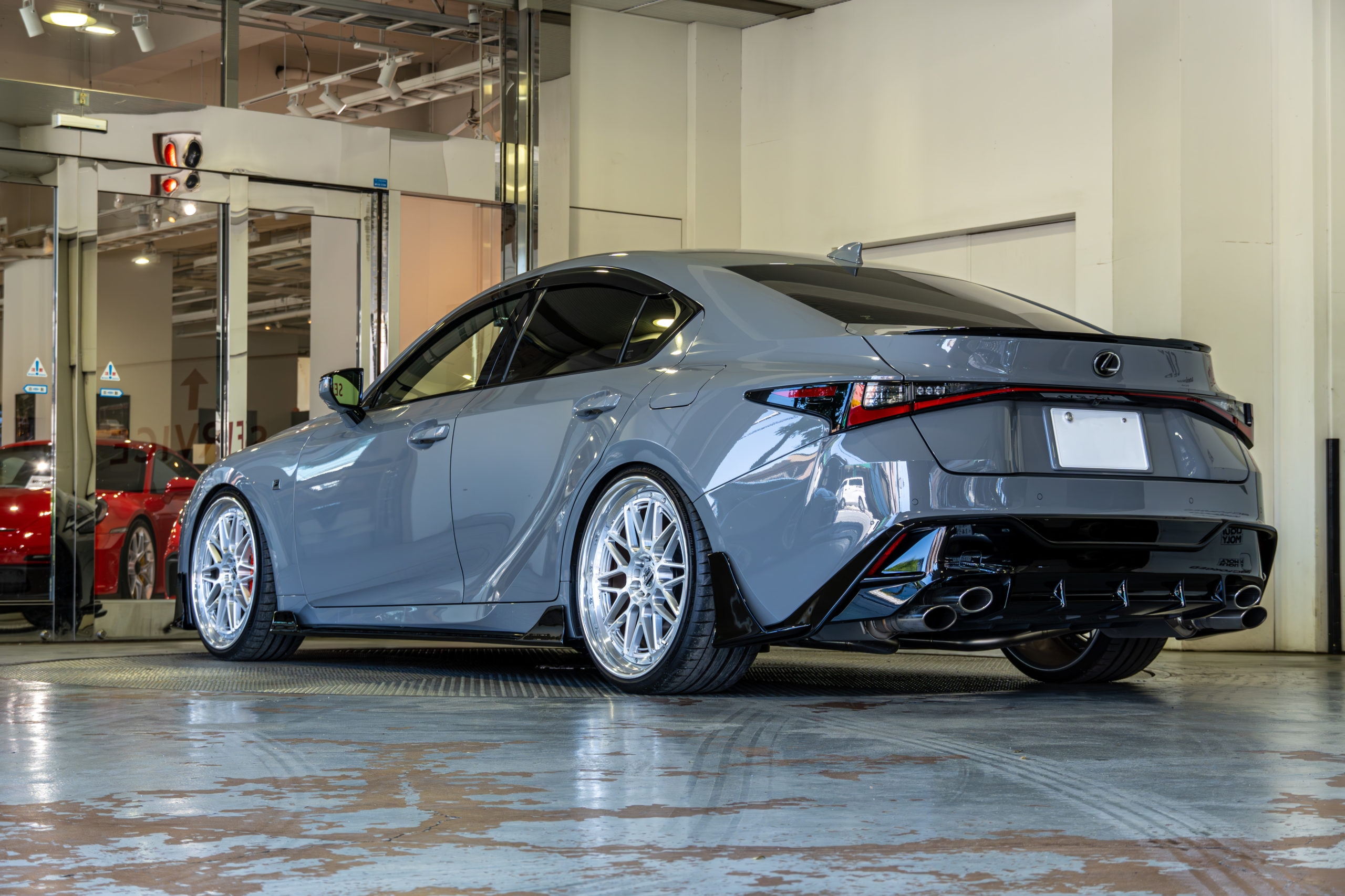 レクサス IS500 カスタム FSPORT LEXUS MV FORGED アーティシャンスピリッツ ローダウン