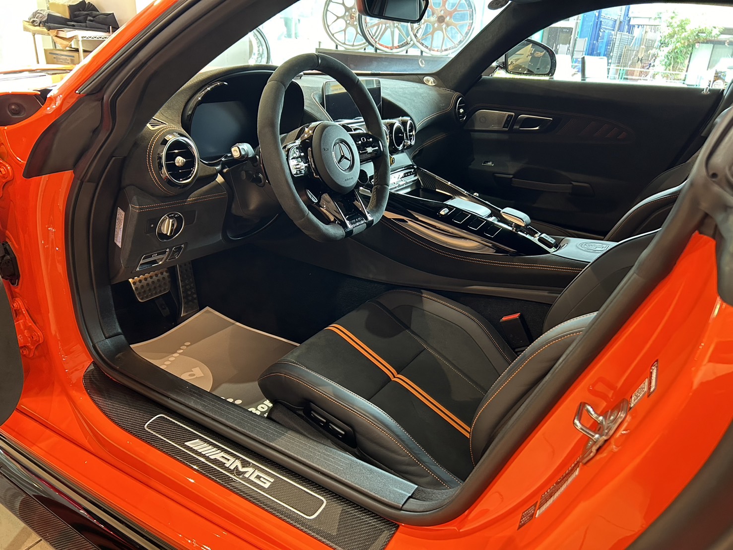 MercedesAMG GT Black Series　限定車　ブラックシリーズ　MVforged　輸入車　販売　買取　bond　ボンド　東京　カスタム　ドレスアップ