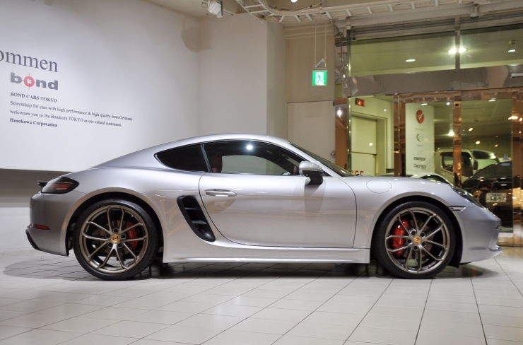 PORSCHE 718 CAYMAN S ポルシェ ケイマンS 輸入車 販売 買取 bond ボンド 東京 カスタム ドレスアップ