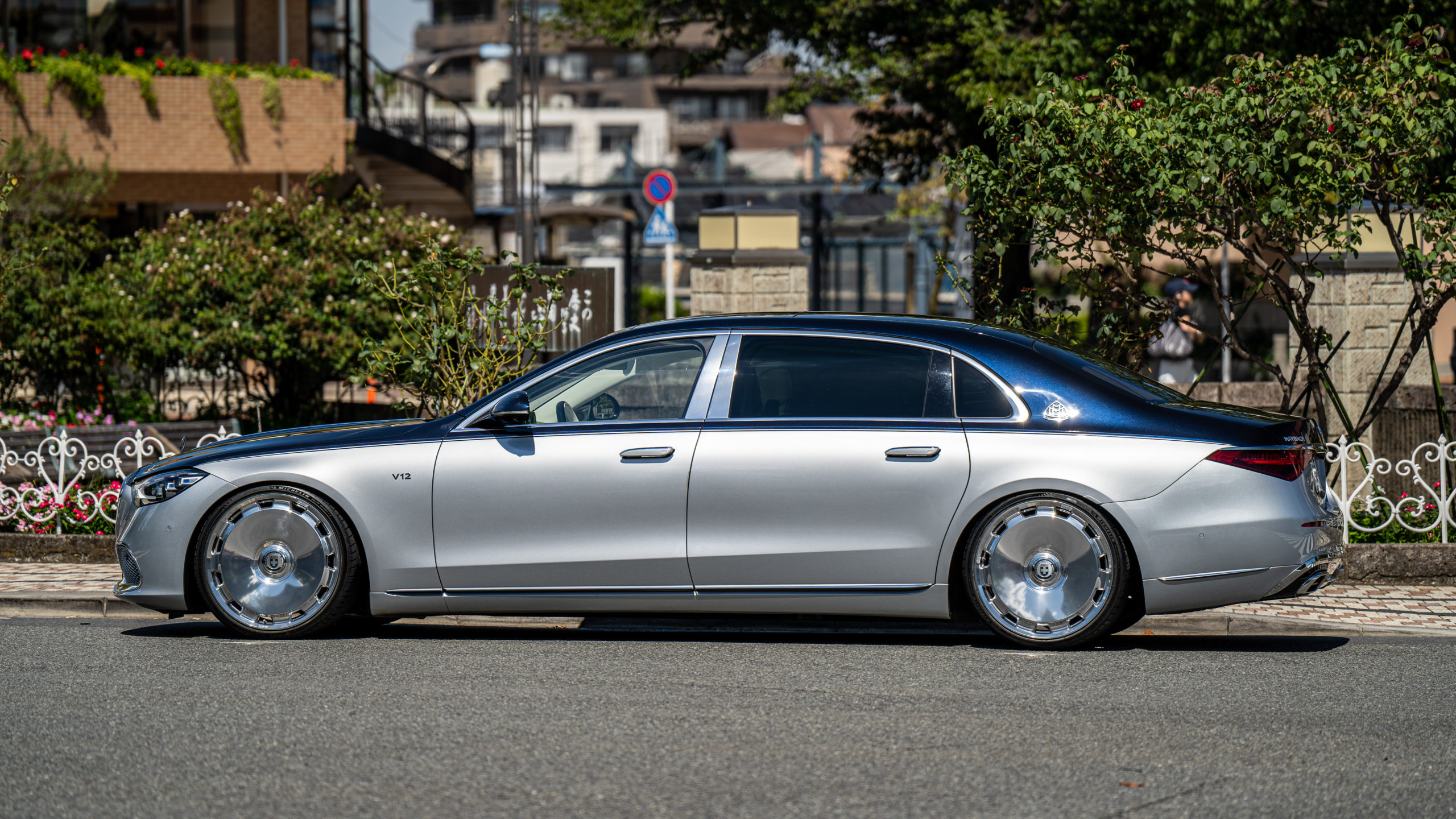 マイバッハ　S680 EDITON L108M RO-DAUNNN100 カスタム　ローダウン　HRE 22インチ 　L108 ミシュラン