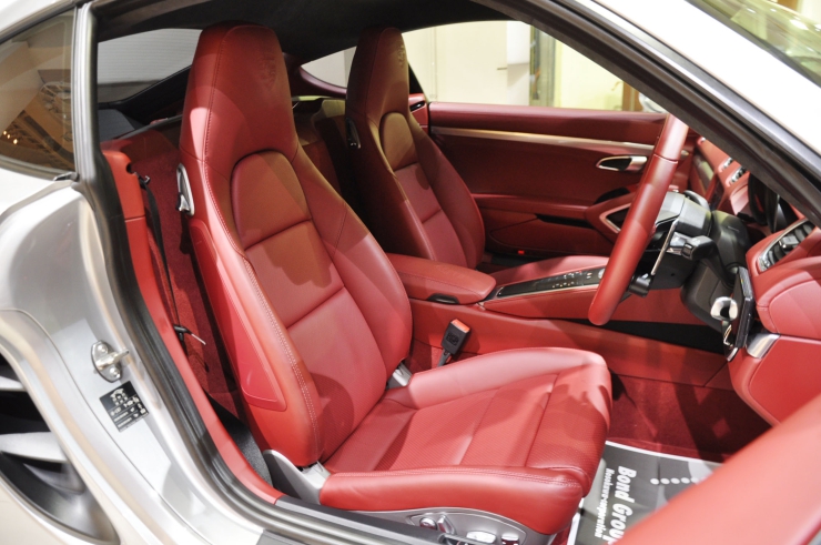 PORSCHE 718 CAYMAN S ポルシェ ケイマンS 輸入車 販売 買取 bond ボンド 東京 カスタム ドレスアップ