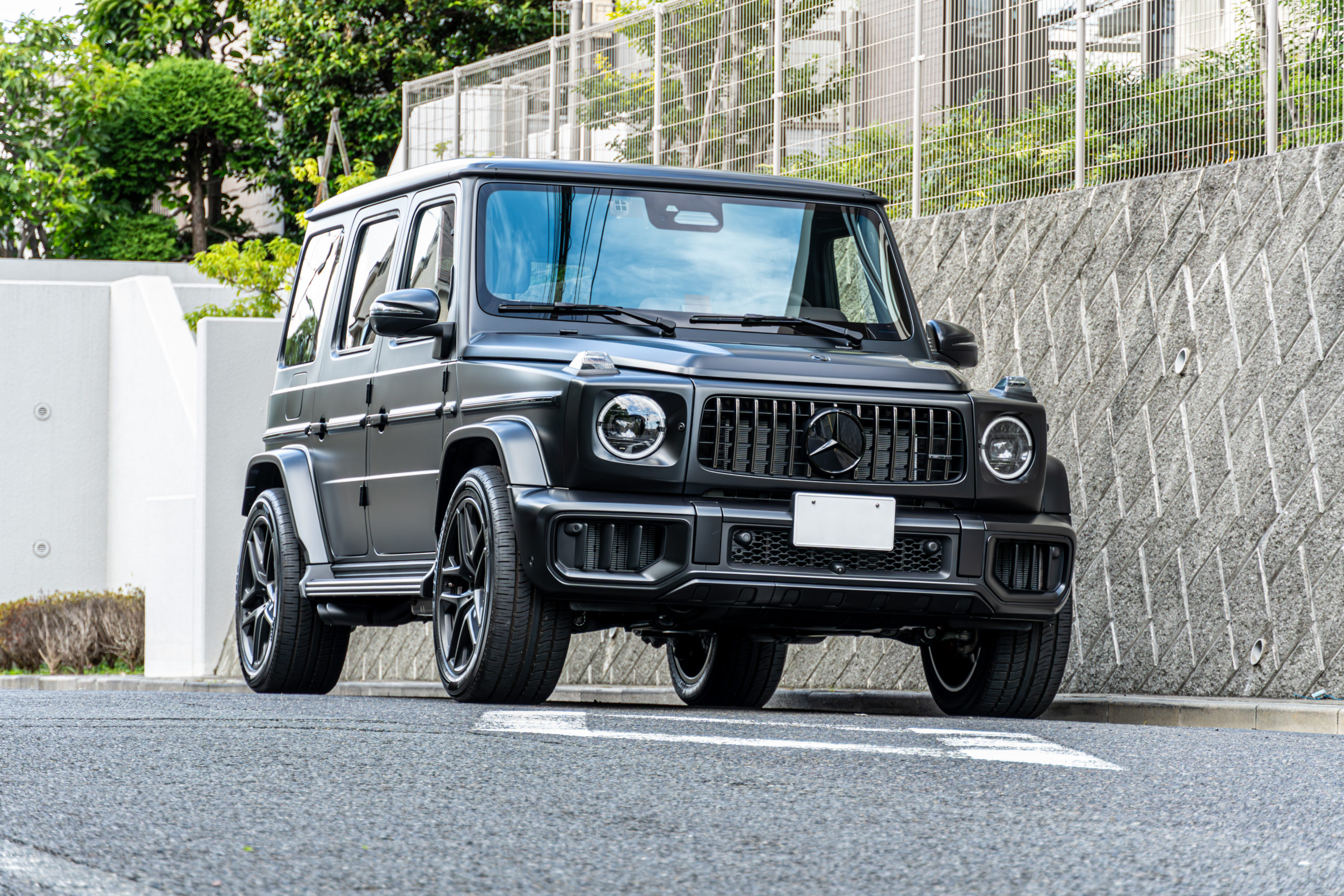 AMG 新型G63 W465 マグノナイトブラック　ブラックアウト　ローダウン　スペーサー　プロテクションフィルム　フルステルス