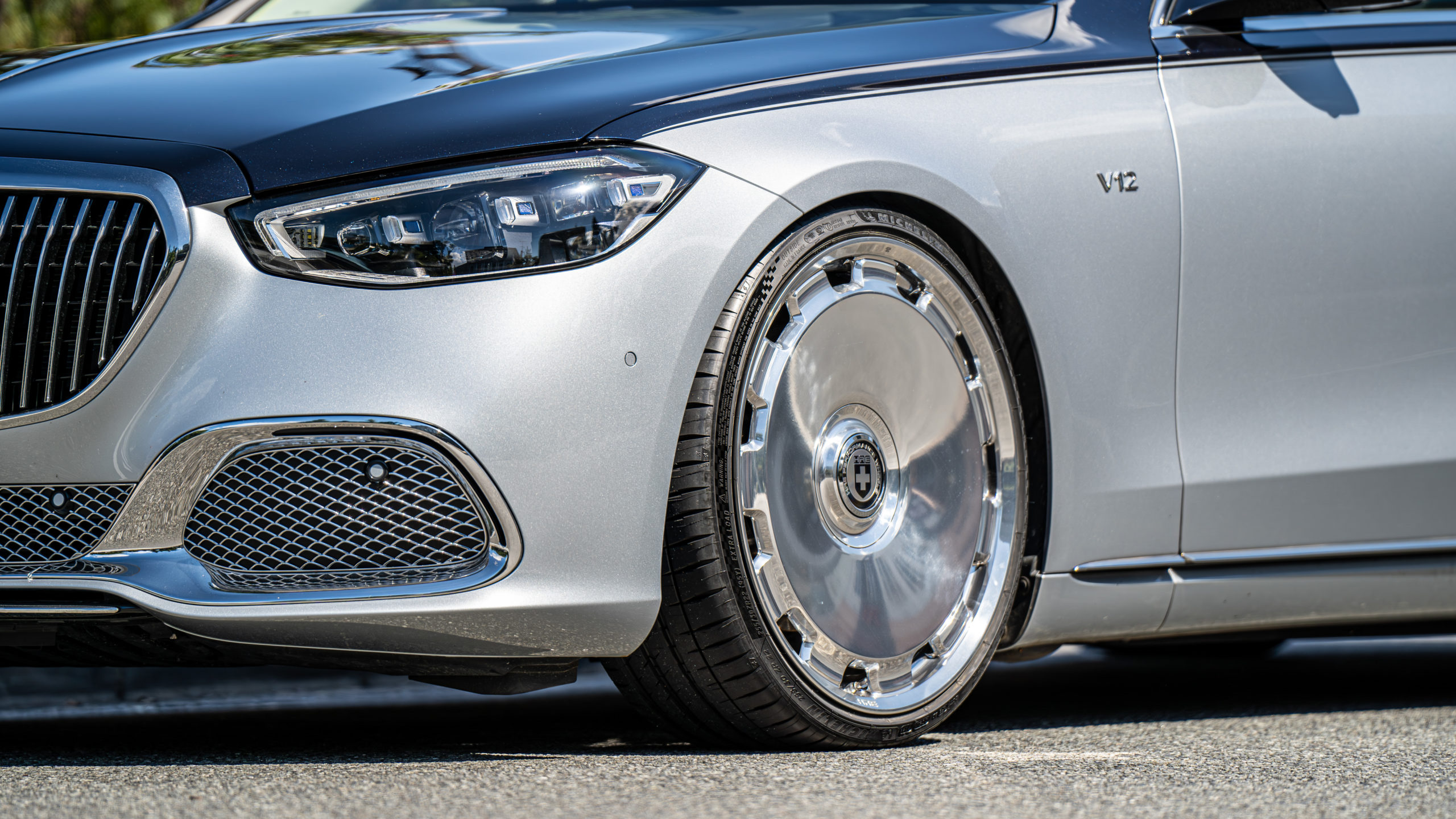 マイバッハ　S680 EDITON L108M RO-DAUNNN100 カスタム　ローダウン　HRE 22インチ 　L108 ミシュラン