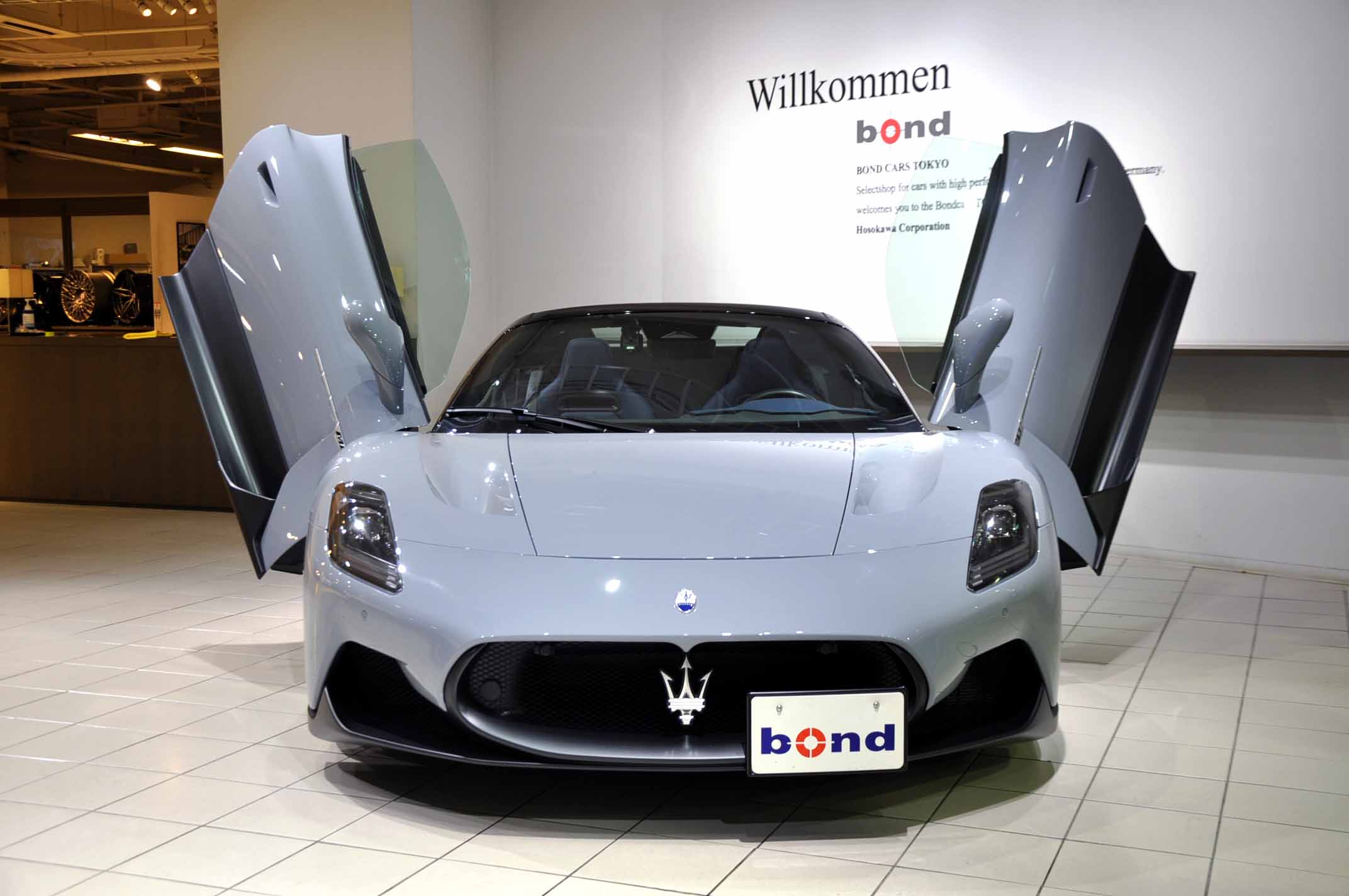 MASERATI MC20 CIELO マセラティ チェロ イタリア車 輸入車 買取 販売 カスタム ドレスアップ bond ボンド 東京