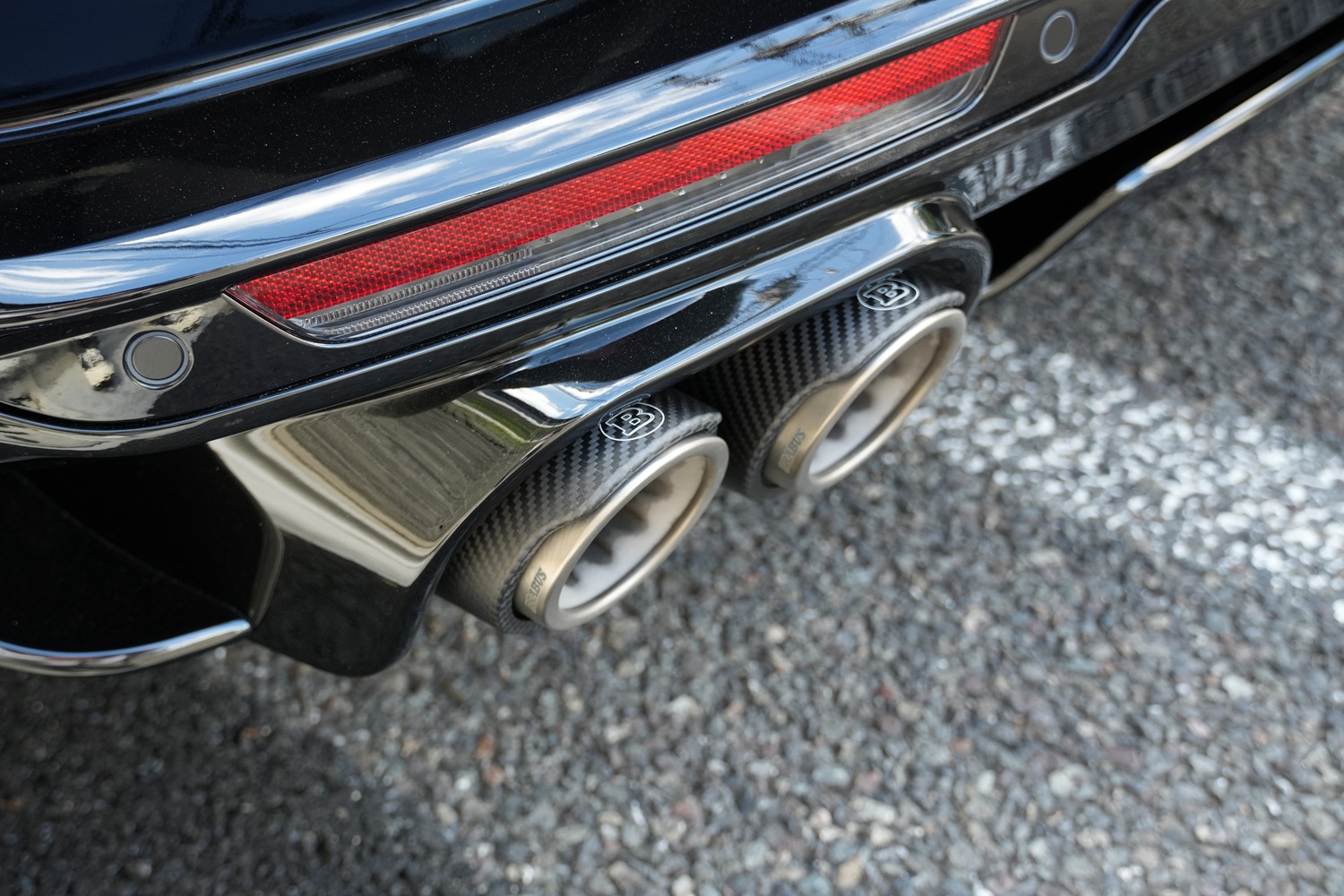 レンジローバー　カスタム　エアロ　BRABUS　ブラバス　マフラー