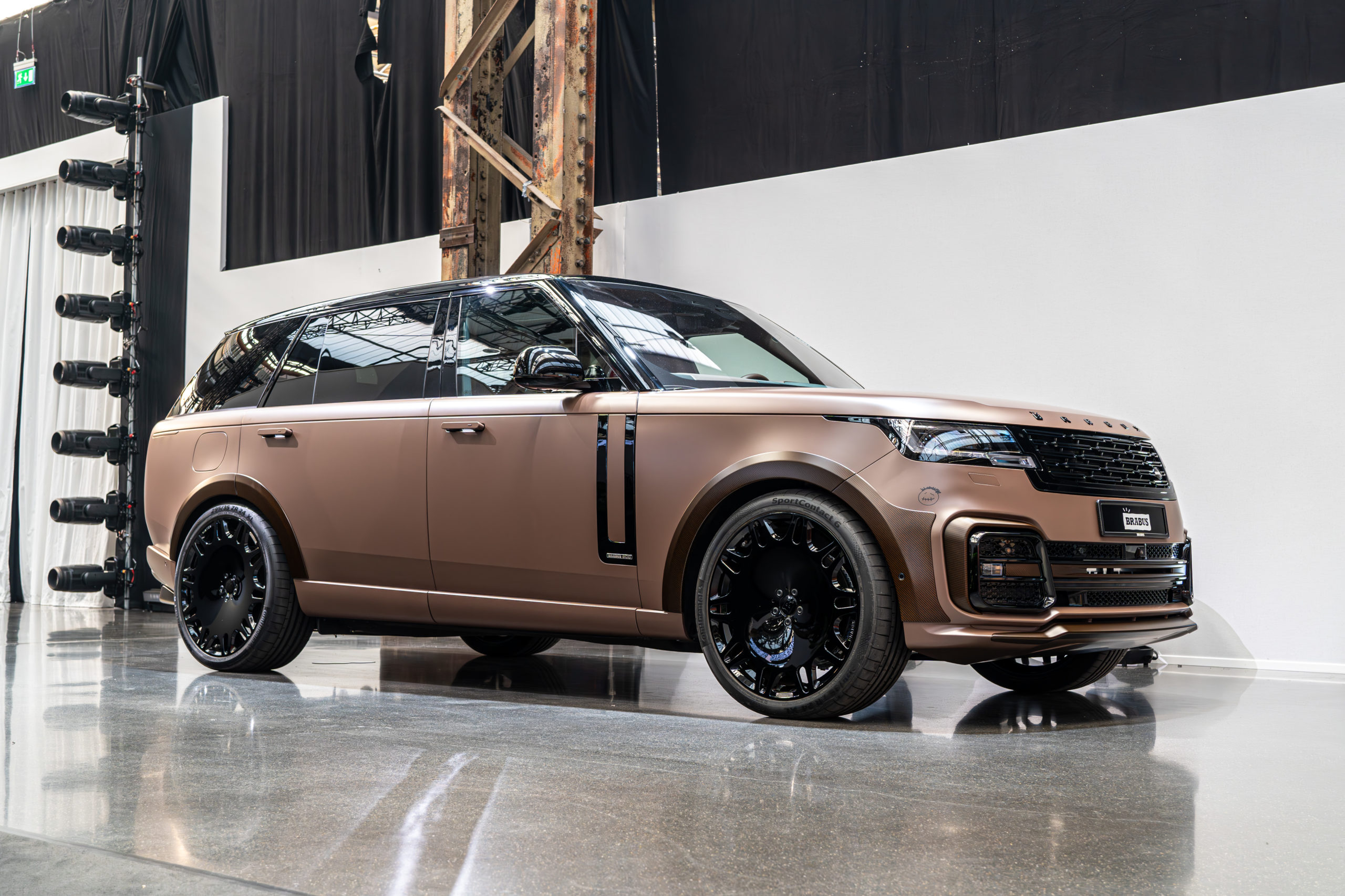 BRABUS ブラバス　シグネチャーナイト　2024 G63 ワイドスター　ポルシェ　レンジローバー　トラヴィススコット GTS