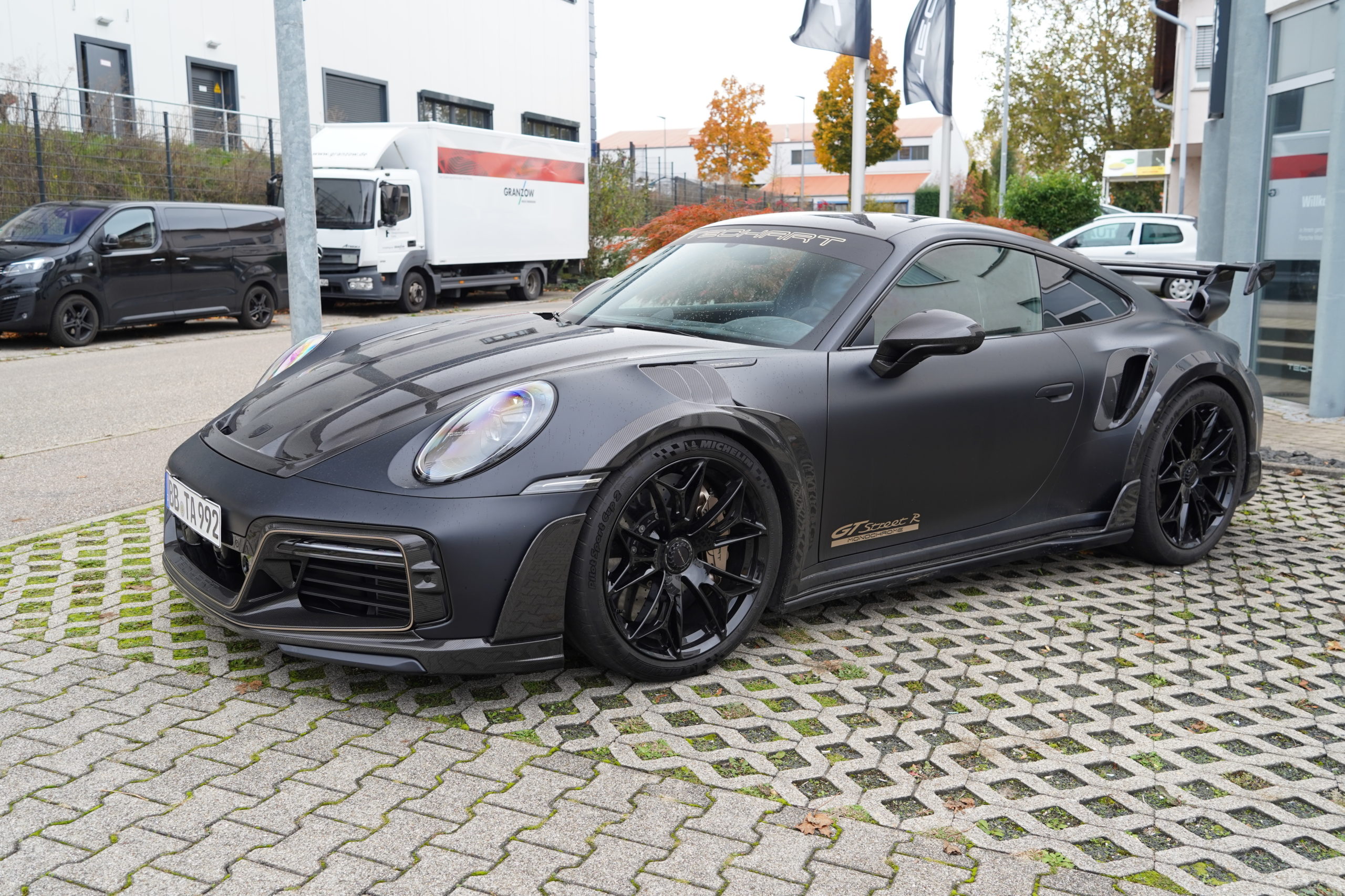 ドイツ出張 テックアート MANSORY 992 ウルス RS6 SF90 G63 PHANTOM 296 XM カイエン