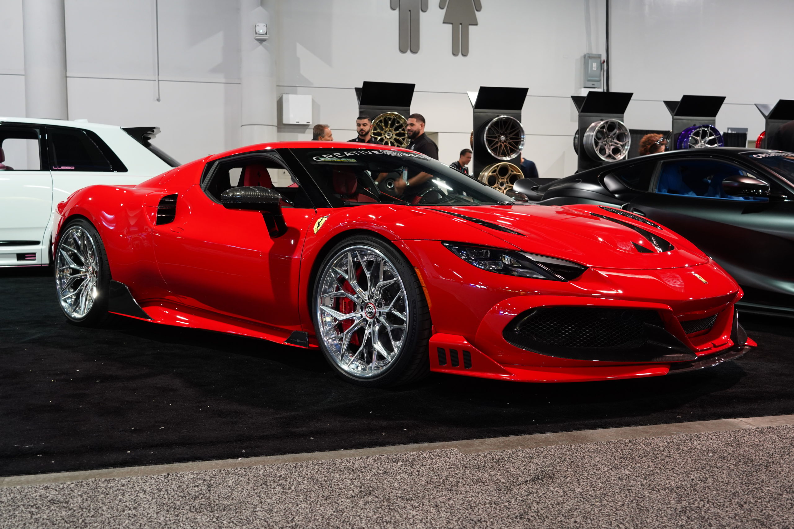 SEMA SHOW セマ 2024 フェラーリ レンジローバー ロールスロイス RYFT TOYO ニュートレイル DUKE ボンドツアー MV FORGED