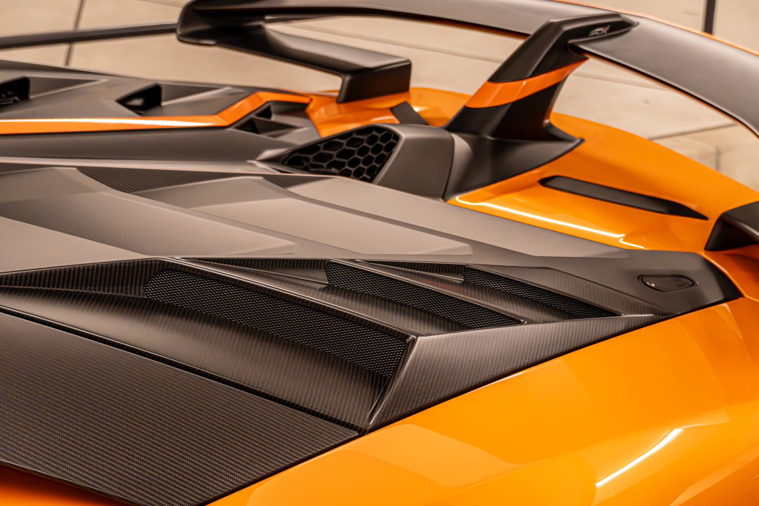 SVJ63 ランボルギーニ　アヴェンタドール SVJ LAMBORGHINI カスタム　ローダウン　マフラー　HRE カーボンリム　RYFT NOVITEC