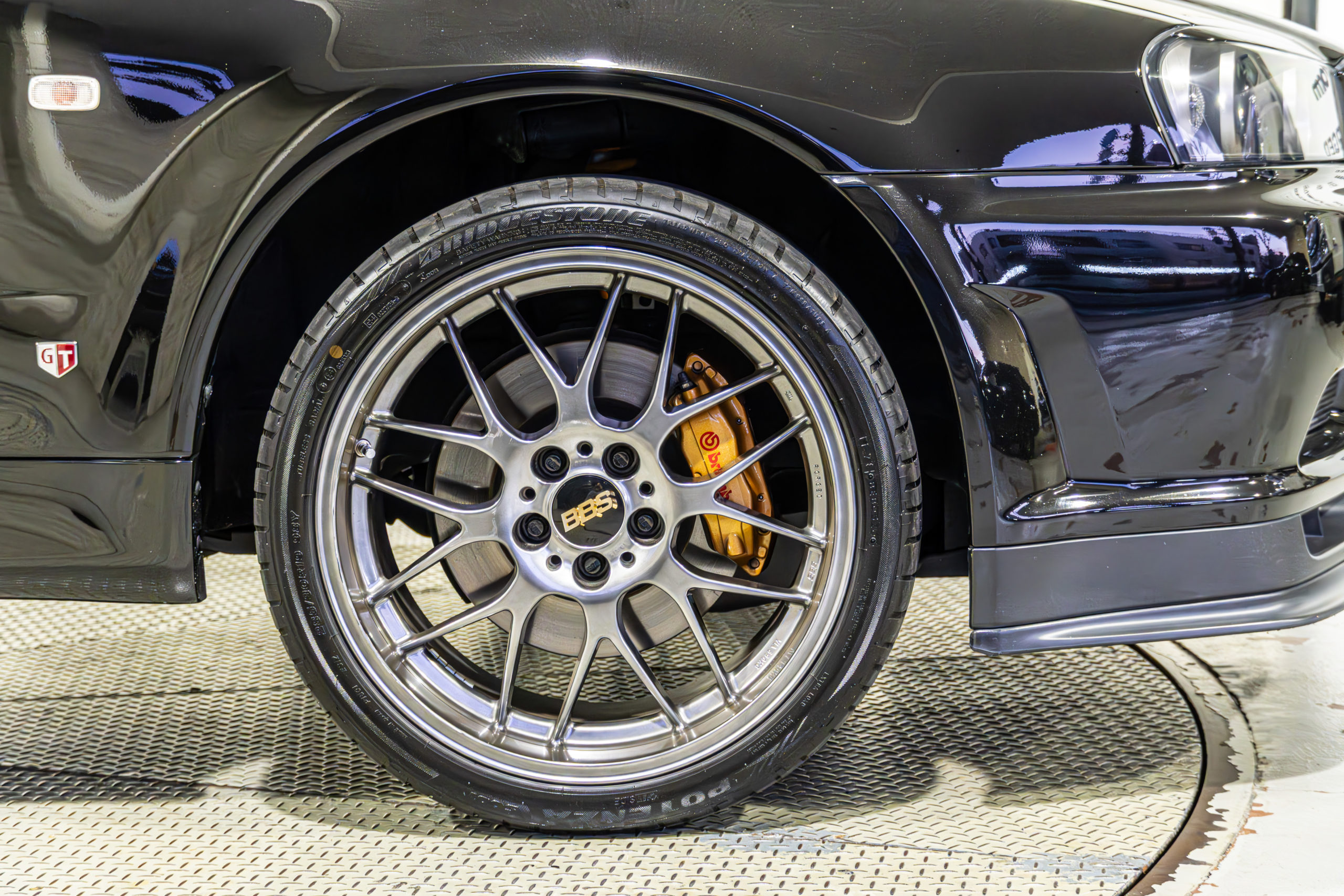 34 GTR カスタム　NISSAN BNR34 OHLINS ロベルタ　車高調　ローダウン　BBS
