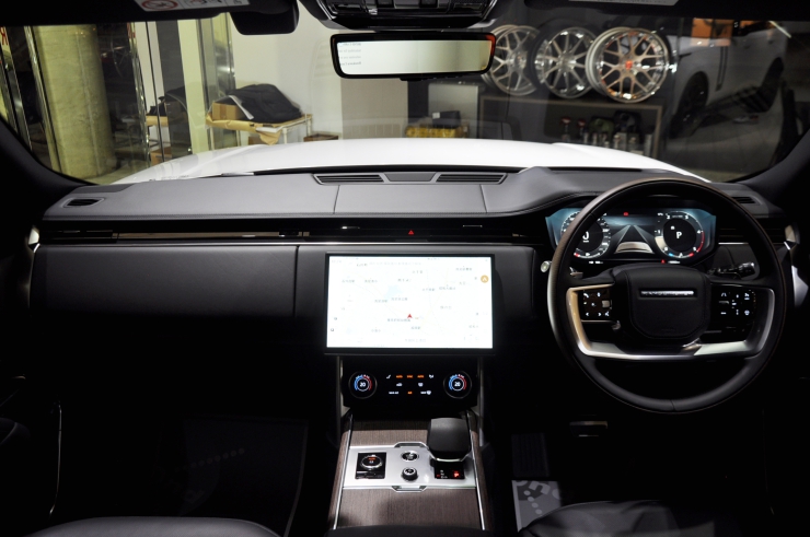LandRover RangeRover ﾚﾝｼﾞﾛｰﾊﾞｰ HSE D300 輸入車 買取 販売 カスタム bond ボンド 東京 