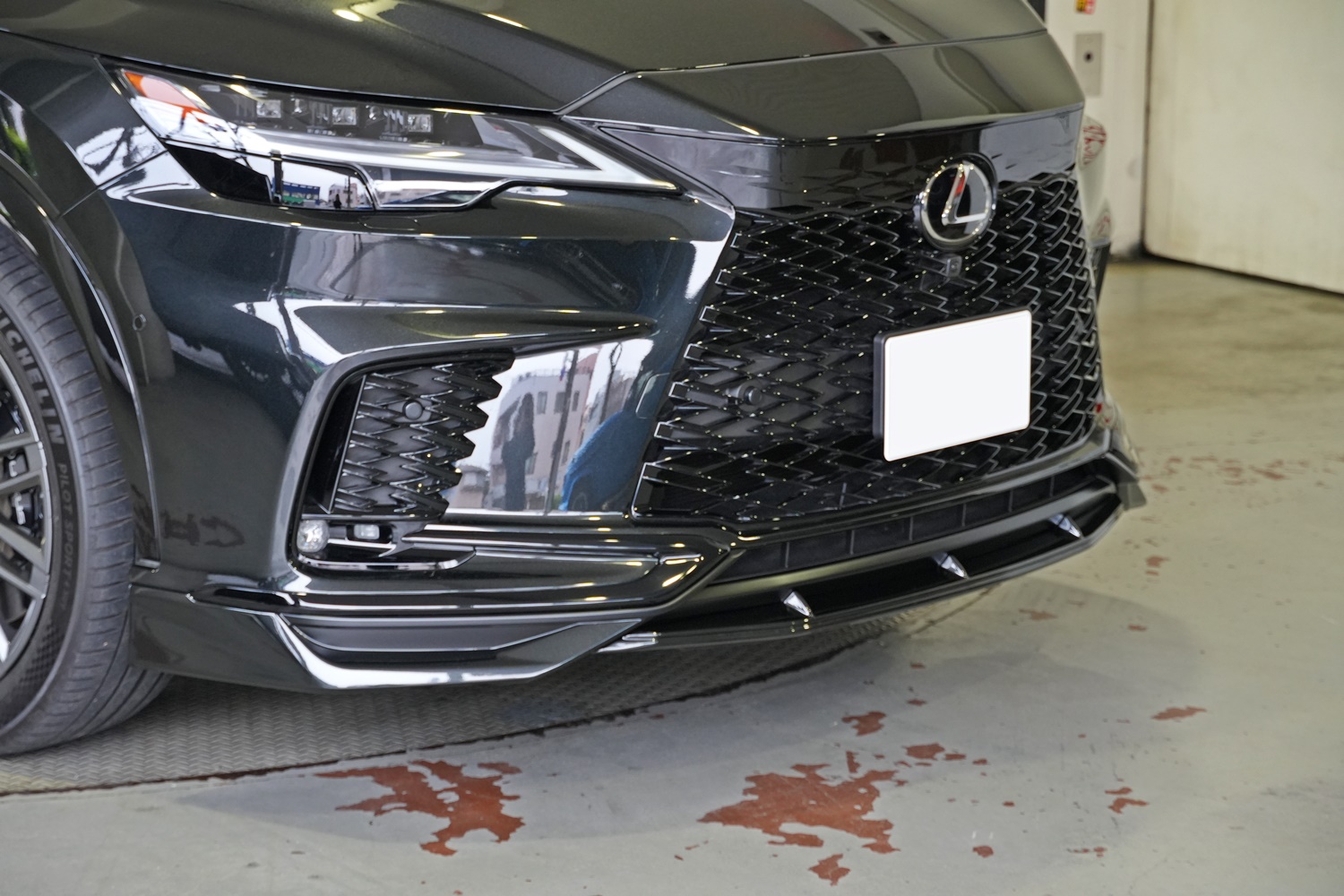レクサス　RX　エアロ　カスタム　TRD　東京